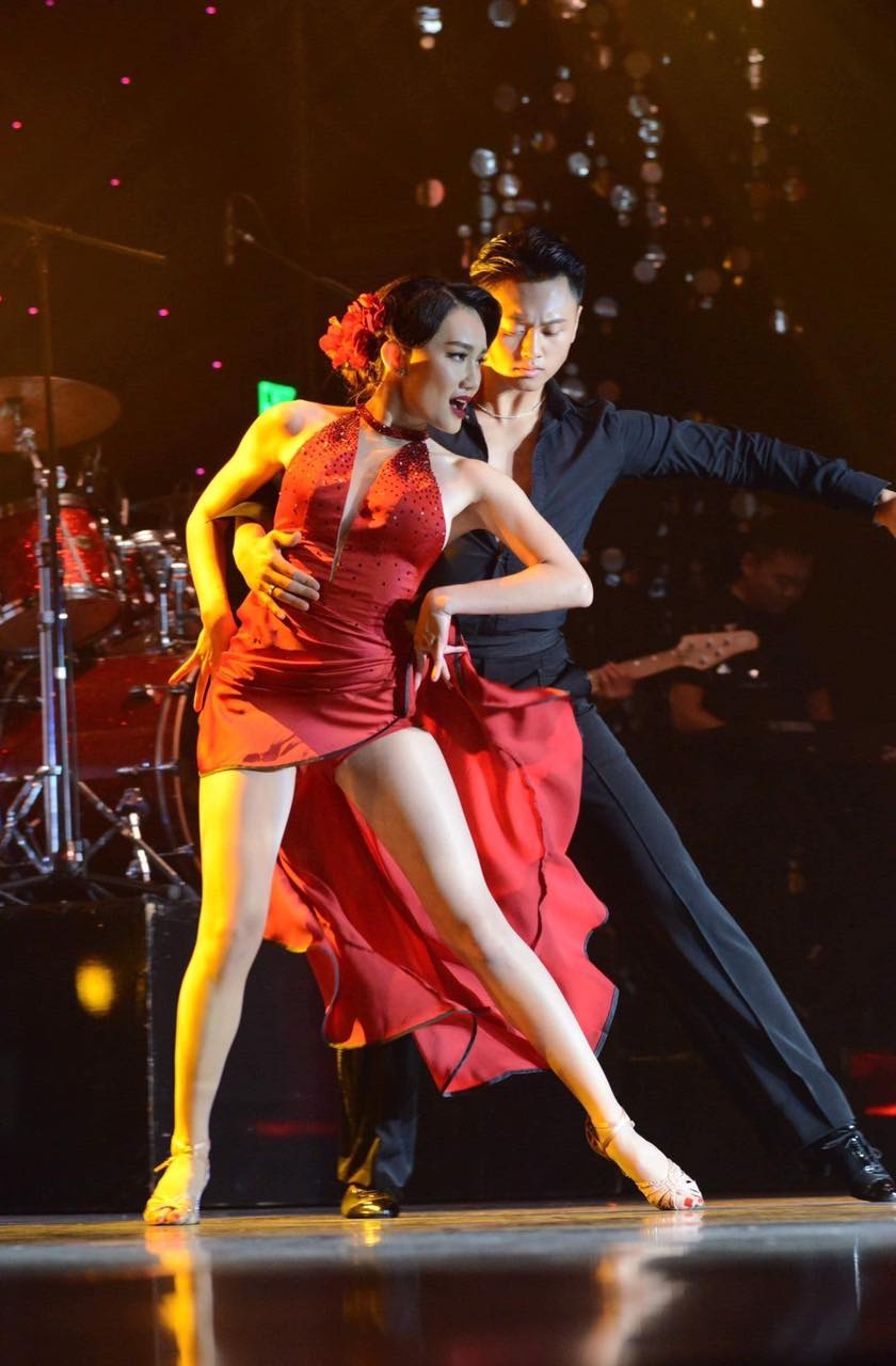 Ca sĩ Hoàng Mỹ An tốt nghiệp ngôi trường danh giá trên đất Mỹ - 4 Ca sĩ Hoàng Mỹ An tốt nghiệp ngôi trường danh giá trên đất Mỹ - 4