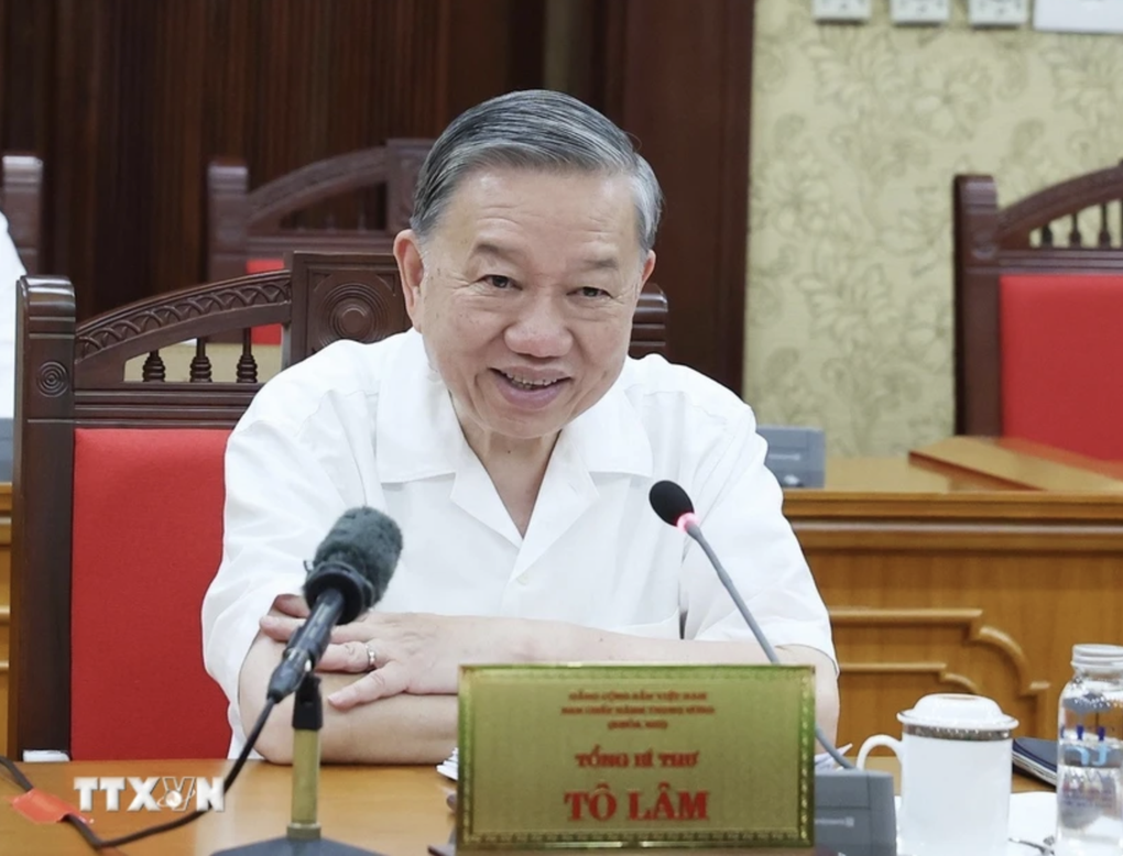 Tổng Bí thư: Lấy ý kiến nhân dân về sửa đổi Hiến pháp 2013 đảm bảo đúng tiến độ - 1 Tổng Bí thư: Lấy ý kiến nhân dân về sửa đổi Hiến pháp 2013 đảm bảo đúng tiến độ