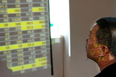 Chứng khoán đảo chiều