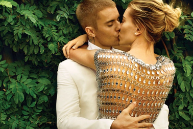 Mới ngoài 20 tuổi, tại sao Justin Bieber và Hailey Baldwin phải cưới hai lần?