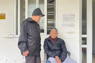 Bệnh nhân phong 98 tuổi: "60 năm gắn bó, đây là mái nhà"