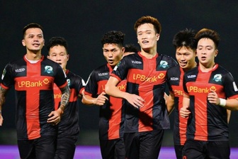 Hoàng Đức ghi bàn cho CLB Ninh Bình, SHB Đà Nẵng cầm hoà SL Nghệ An