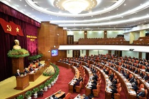 Trung ương xem xét các chỉ tiêu kinh tế - xã hội năm 2021