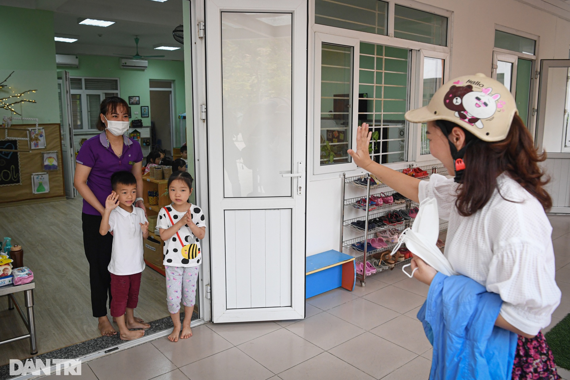 Học sinh mầm non Hà Nội mừng rỡ tới trường sau 1 năm ở nhà phòng dịch - 14 Học sinh mầm non Hà Nội mừng rỡ tới trường sau 1 năm ở nhà phòng dịch - 14