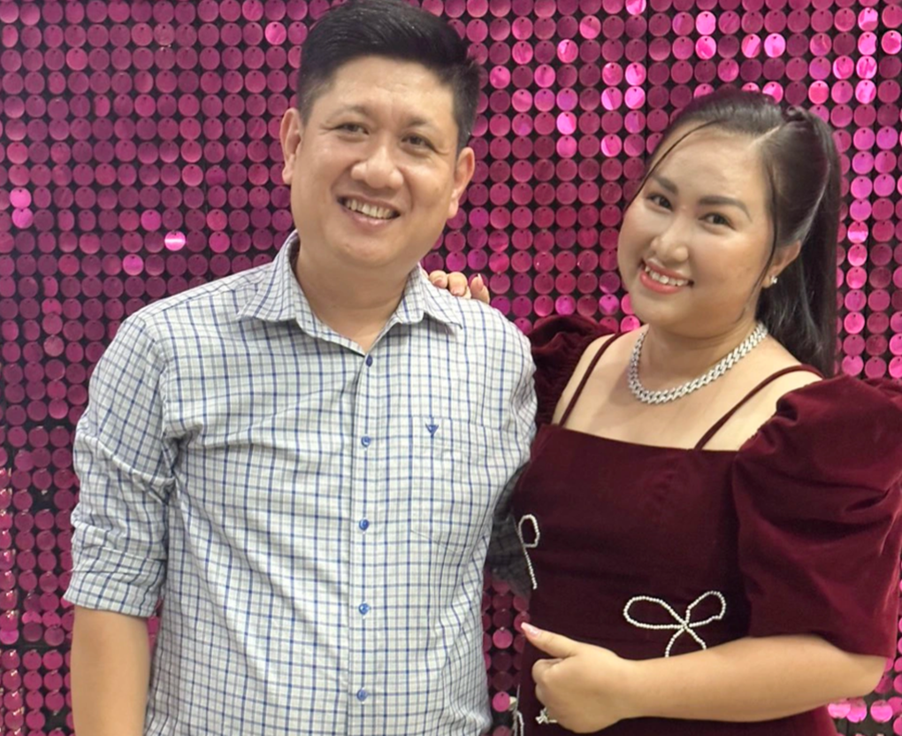 Bà mẹ ở Bến Tre lên mạng tìm chồng cho con gái và cái kết bất ngờ - 2 Bà mẹ ở Bến Tre lên mạng tìm chồng cho con gái và cái kết bất ngờ - 2