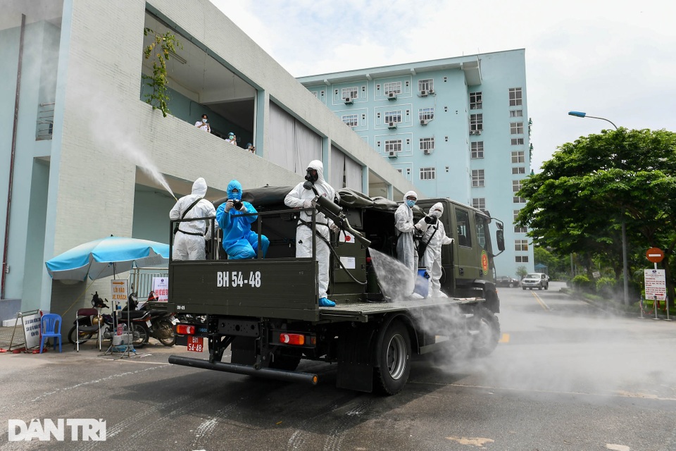 Diễn biến dịch ngày 10/5: Ca nhiễm mới tăng nhanh chưa từng có - 1 Diễn biến dịch ngày 10/5: Ca nhiễm mới tăng nhanh chưa từng có - 1