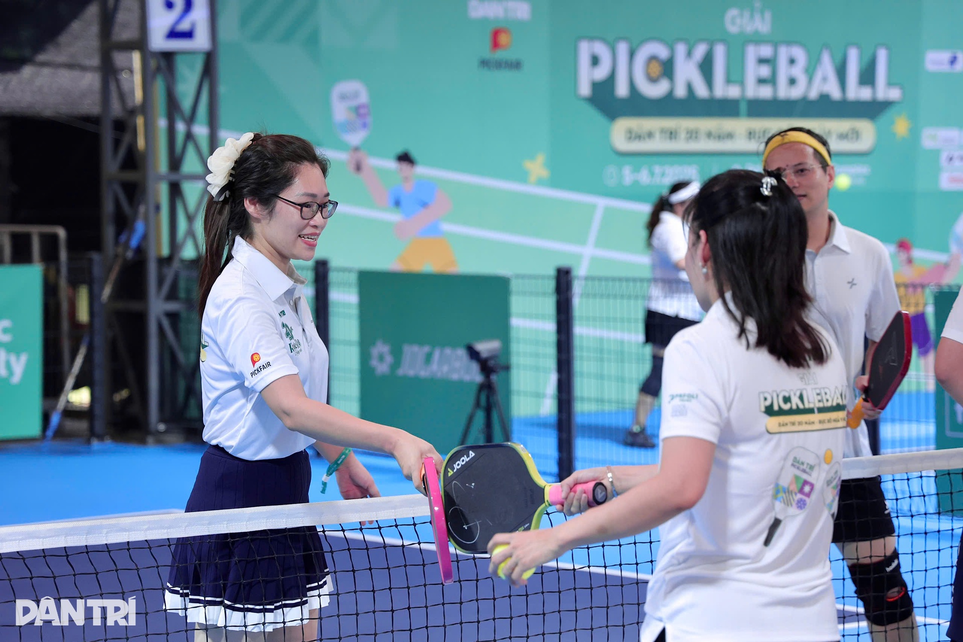 Những bóng hồng rạng rỡ, khỏe khoắn đổ bộ giải pickleball Dân trí 20 năm - 10 Những bóng hồng rạng rỡ, khỏe khoắn đổ bộ giải pickleball Dân trí 20 năm - 10