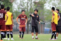 HLV Miura tin tưởng U23 Việt Nam vượt qua vòng bảng