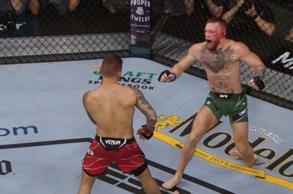 Lý do bất ngờ khiến McGregor bị lật cổ chân khi đấu Poirier - 1 Lý do bất ngờ khiến McGregor bị lật cổ chân khi đấu Poirier - 1