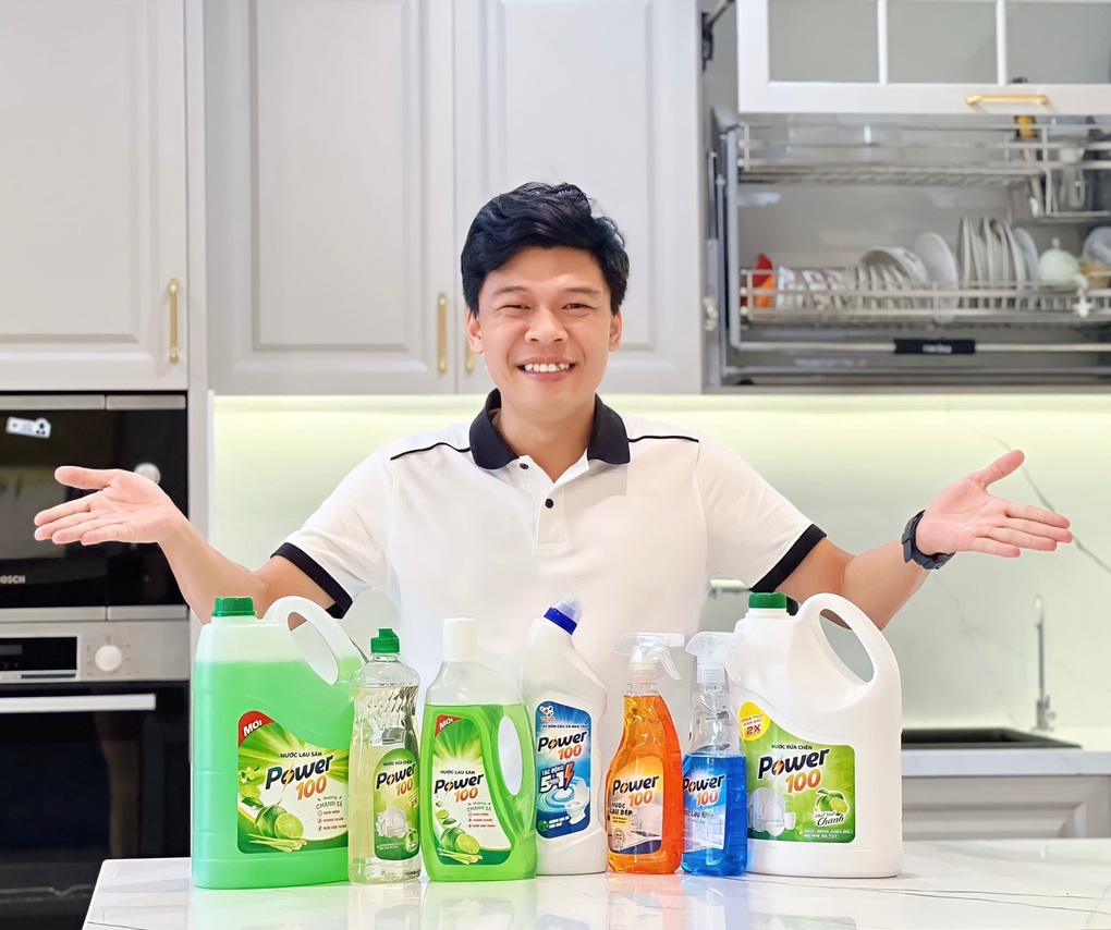 Trung Ruồi hóa bố chồng quốc dân với bí quyết dọn nhà sạch nhanh, sáng bóng - 3 Trung Ruồi hóa bố chồng quốc dân với bí quyết dọn nhà sạch nhanh, sáng bóng - 3