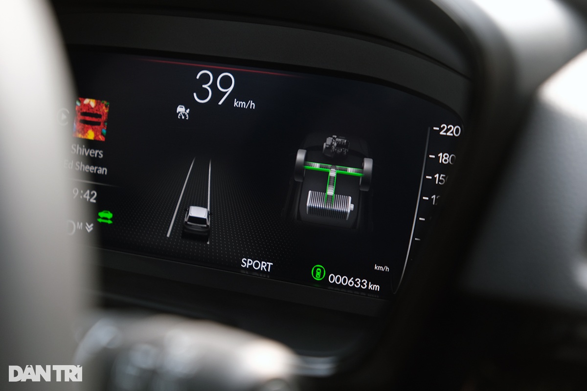 View - Động cơ hybrid trên Honda CR-V mới có gì để giúp xe "ăn xăng như ngửi"? | Báo Dân trí