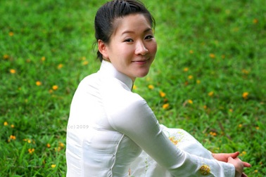 Chân dung Thủ khoa dễ mến Dung “him”  