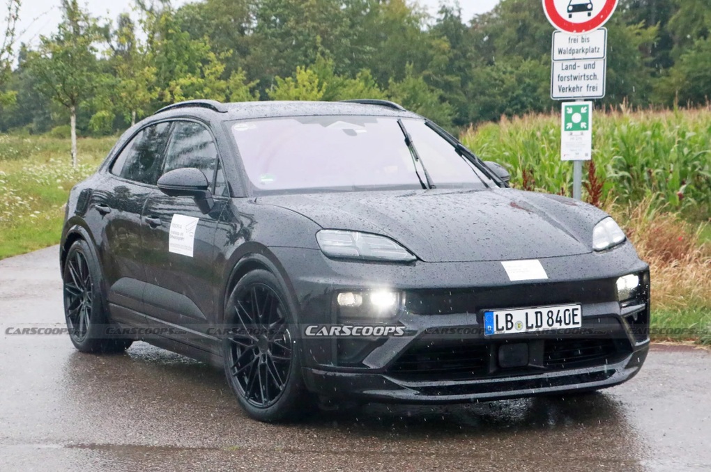 Porsche Macan EV chạy điện lộ diện, thiết kế khác đáng kể bản chạy xăng - 1 Porsche Macan EV chạy điện lộ diện, thiết kế khác đáng kể bản chạy xăng - 1