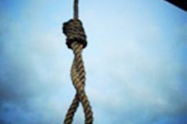 Phát hiện một công nhân chết trong tư thế treo cổ