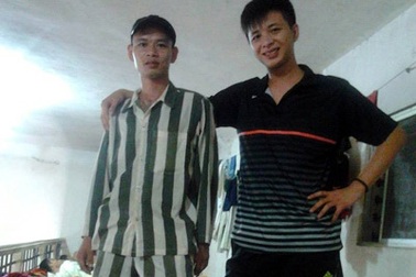 Vụ phạm nhân lên Facebook: Hé lộ mảng tối sáng của đời sống tù nhân