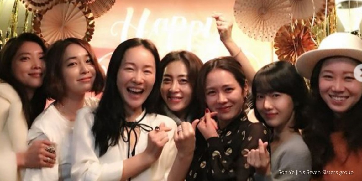 Mỹ nhân bắt được hoa cưới của Son Ye Jin: Đẹp, giàu, bạn trai kém 10 tuổi - 4 Mỹ nhân bắt được hoa cưới của Son Ye Jin: Đẹp, giàu, bạn trai kém 10 tuổi - 4