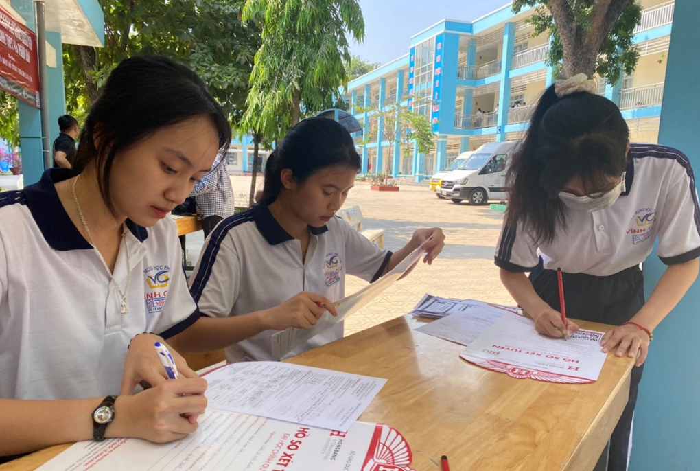 Chạy đua giảm học phí đại học liệu có đảm bảo chất lượng? - 2 Chạy đua giảm học phí đại học liệu có đảm bảo chất lượng? - 2