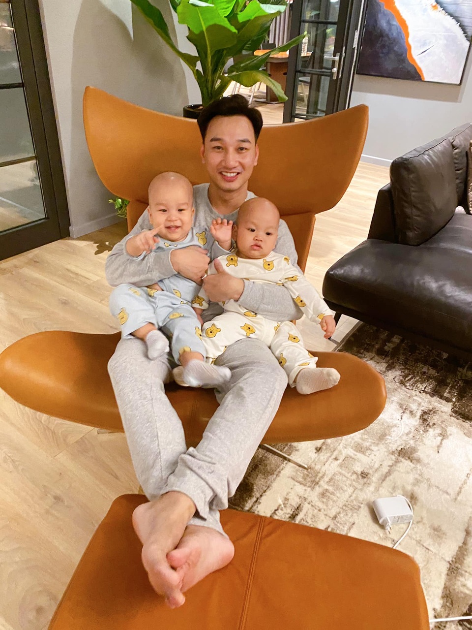 MC Thành Trung sở hữu căn nhà phố cổ Hà Nội khi mới 27 tuổi - 6 MC Thành Trung sở hữu căn nhà phố cổ Hà Nội khi mới 27 tuổi - 6