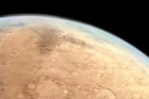 Phát hiện "đại dương bị chôn vùi" bên trong Sao Hỏa