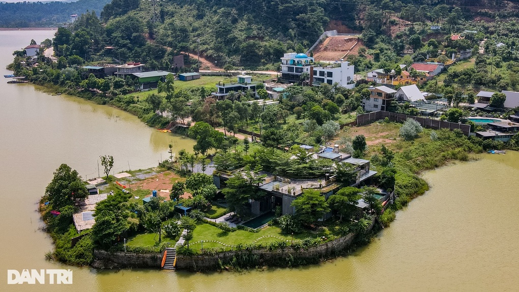 Hà Nội yêu cầu xử lý nghiêm, triệt để các trường hợp xẻ thịt đất rừng - 1 Hà Nội yêu cầu xử lý nghiêm, triệt để các trường hợp xẻ thịt đất rừng - 1