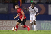 Nguyễn Filip mắc sai lầm, CLB Công an Hà Nội thua đậm Bình Dương