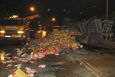 Tài xế gây tai nạn say xỉn trong ca bin