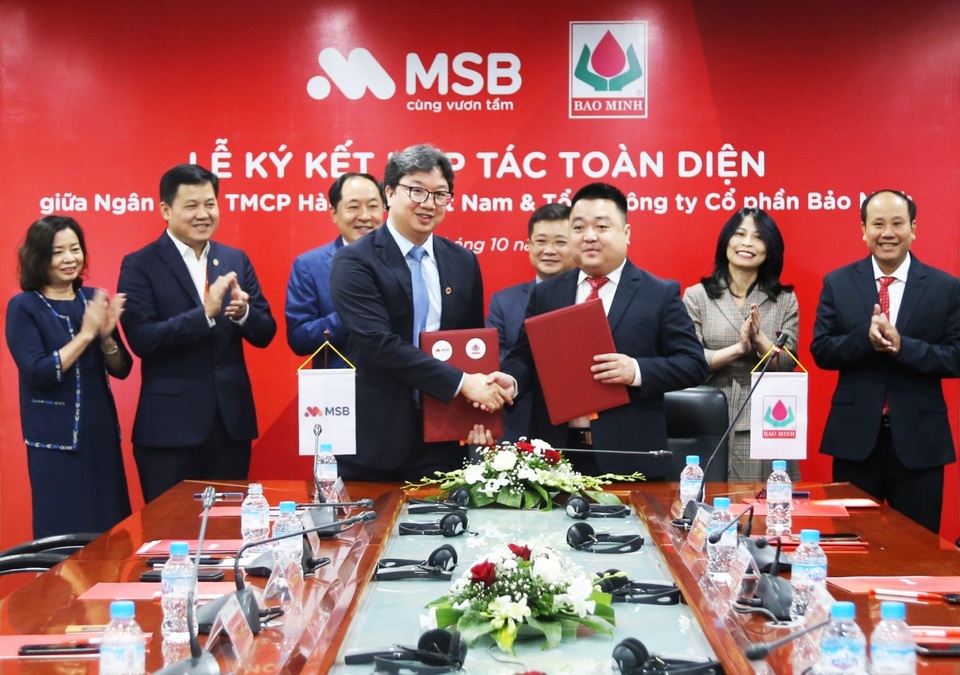 Bảo Minh ký kết hợp tác toàn diện với Ngân hàng TMCP Hàng hải Việt Nam - 1 Bảo Minh ký kết hợp tác toàn diện với Ngân hàng TMCP Hàng hải Việt Nam - 1