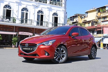 Trường Hải giảm giá KIA Morning và Mazda2