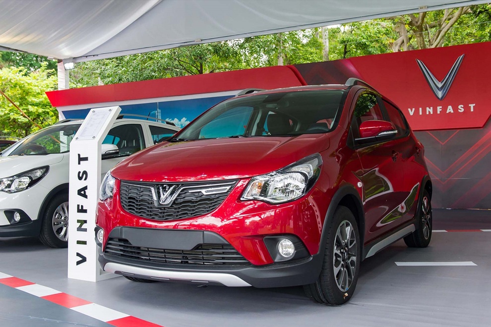 10 xe bán chạy tháng 7: VinFast Fadil bỏ xa Toyota Vios, Lux A góp mặt - 1 10 xe bán chạy tháng 7: VinFast Fadil bỏ xa Toyota Vios, Lux A góp mặt - 1