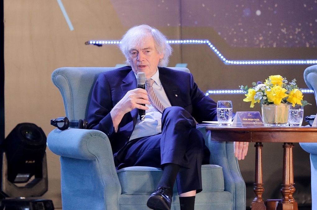 Giáo sư Cullis: VinFuture kết nối Việt Nam với thế giới bằng sứ mệnh khoa học - 1