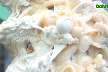 Chiêm ngưỡng bức Cửu Long Tranh Châu bằng vỏ sò nghìn năm tuổi