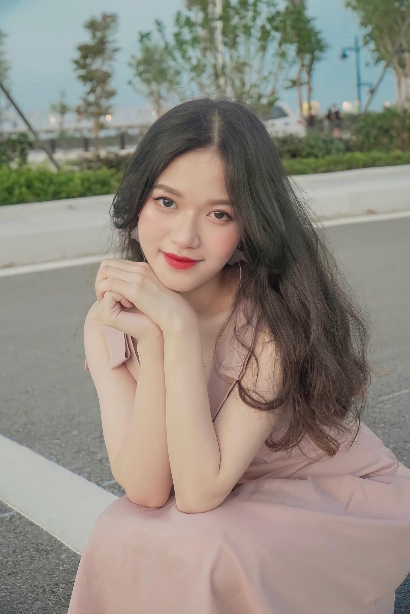 Cô giáo tương lai xinh như hot girl: Chỉ đẹp thôi chưa đủ để thành công - 5 Cô giáo tương lai xinh như hot girl: Chỉ đẹp thôi chưa đủ để thành công - 5