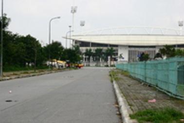 Hỗn chiến bằng dây lưng và chày đập đá, một thí sinh thi ĐH tử vong