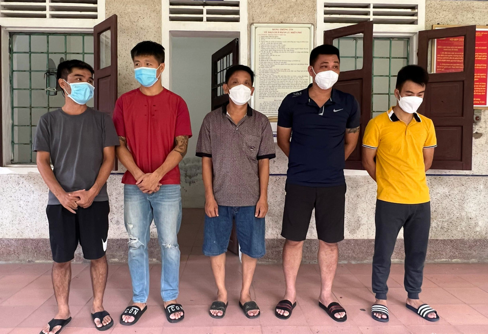 Triệt phá đường dây đánh bạc liên tỉnh nghìn tỷ đồng - 1 Triệt phá đường dây đánh bạc liên tỉnh nghìn tỷ đồng - 1