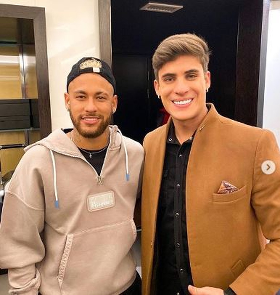 Được con trai ủng hộ, mẹ Neymar tái hợp tình trẻ kém gần 30 tuổi - 4 Được con trai ủng hộ, mẹ Neymar tái hợp tình trẻ kém gần 30 tuổi - 4