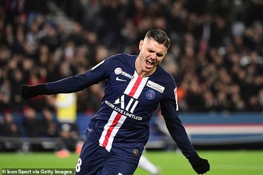 PSG 6-1 Saint-Etienne: Icardi lần đầu lập hat-trick