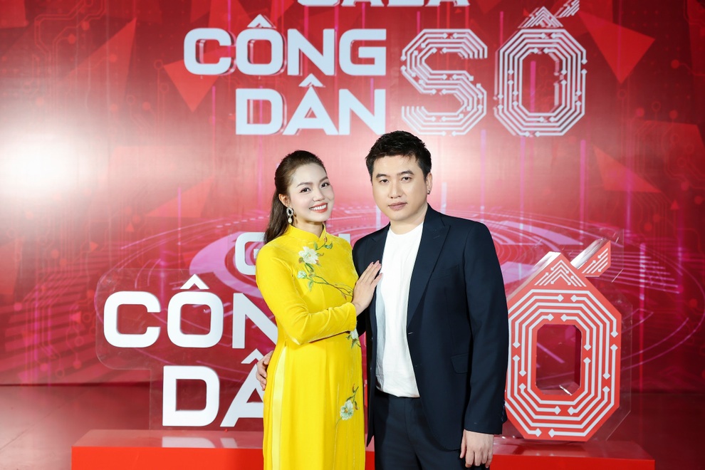 Nguyễn Ngọc Anh song ca ăn ý cùng chồng trên sóng VTV - 3