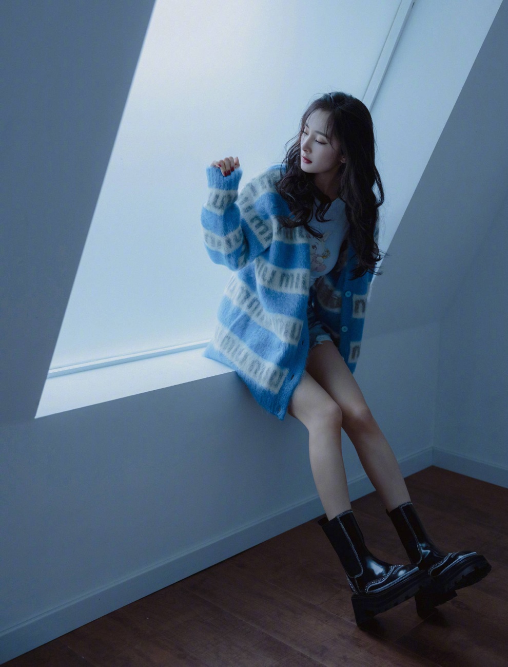 Dương Mịch bất ngờ được tán tỉnh giữa quán - 8