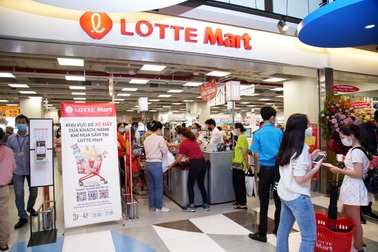 LOTTE Mart Gold Coast Nha Trang "hút" khách ngay tuần đầu khai trương