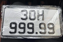 Nữ chủ xe Kia Morning bấm được biển ngũ quý 9, dân mạng đồn đoán về giá