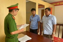 Vụ khởi tố chủ tịch thị trấn ở Đắk Lắk: Thêm 2 bố con vướng vòng lao lý