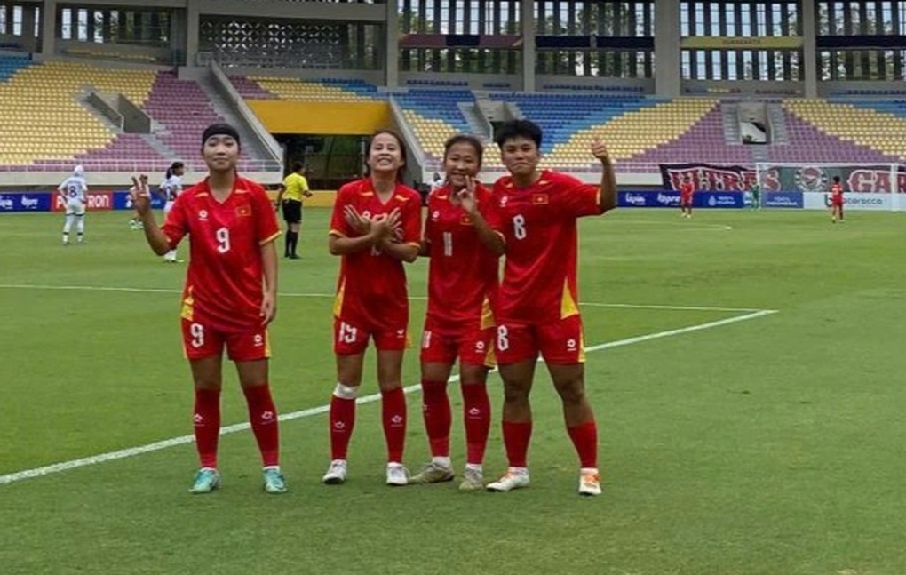 ការប្រកួតនារី U16 វៀតណាម ឈ្នះក្នុងការប្រកួតដ៏ជក់ចិត្ត ឥណ្ឌូណេស៊ីយំលើទីលាន - ១ U16 nữ Việt Nam thắng nghẹt thở, Indonesia khóc nức nở trên sân - 1
