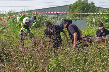 Người đàn ông phát hiện bạn nhậu tử vong trong căn chòi dựng tạm