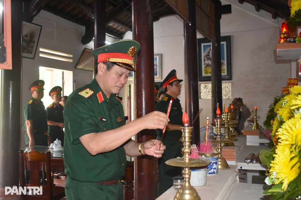 Người mẹ huyền thoại 12 lần tiễn con cháu ra chiến trường, không ai trở về - 8