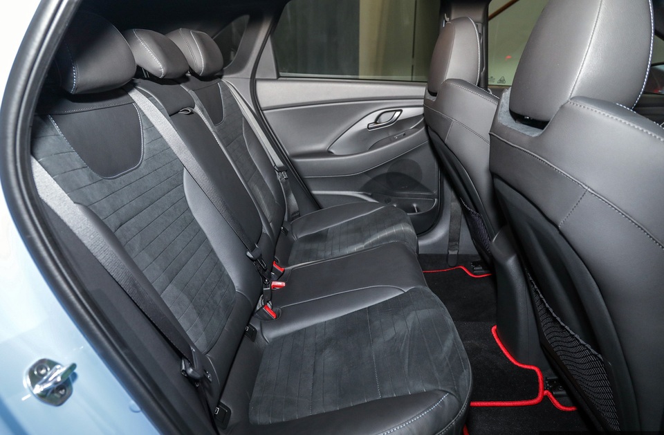 Hyundai làm cao, chỉ bán 20 chiếc i30 N ở Malaysia - 19 Hyundai làm cao, chỉ bán 20 chiếc i30 N ở Malaysia - 19