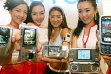 LG trình làng 6 mẫu di động mới 