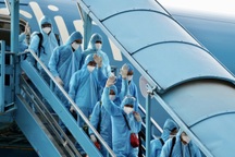 Nhận hối lộ gần 2 tỷ đồng, Phó phòng Cục Hàng không cho cấp dưới 244 triệu