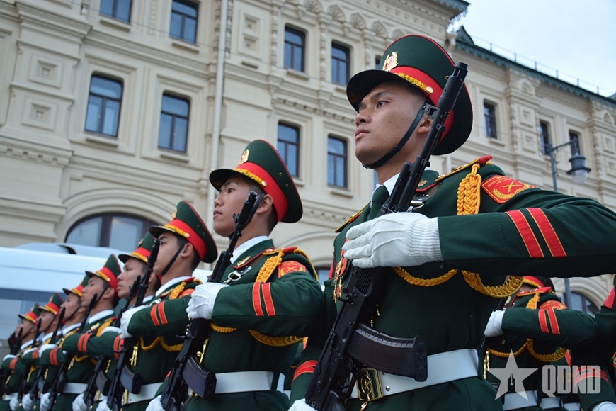 Đoàn Quân đội nhân dân Việt Nam tham gia buổi sơ duyệt Lễ duyệt binh trên Quảng trường Đỏ - 4 Đoàn Quân đội nhân dân Việt Nam tham gia buổi sơ duyệt Lễ duyệt binh trên Quảng trường Đỏ - 4