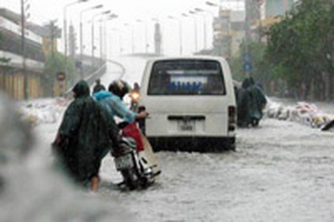 Thanh Hóa, Nam Định bão tan