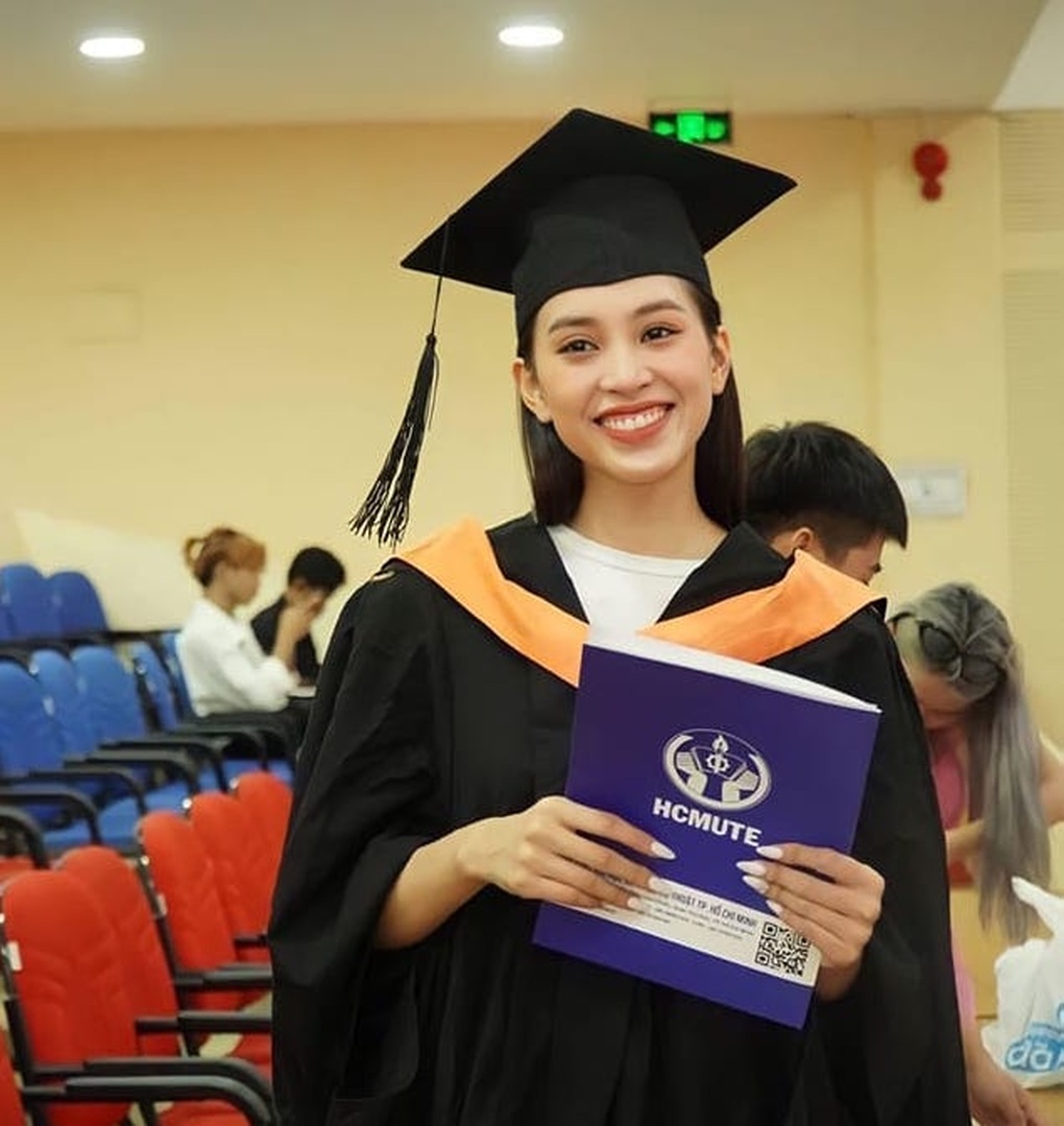 Học vấn của 5 Hoa hậu Việt Nam 10 năm qua: Toàn là sinh viên trường top - 5 Học vấn của 5 Hoa hậu Việt Nam 10 năm qua: Toàn là sinh viên trường top - 5